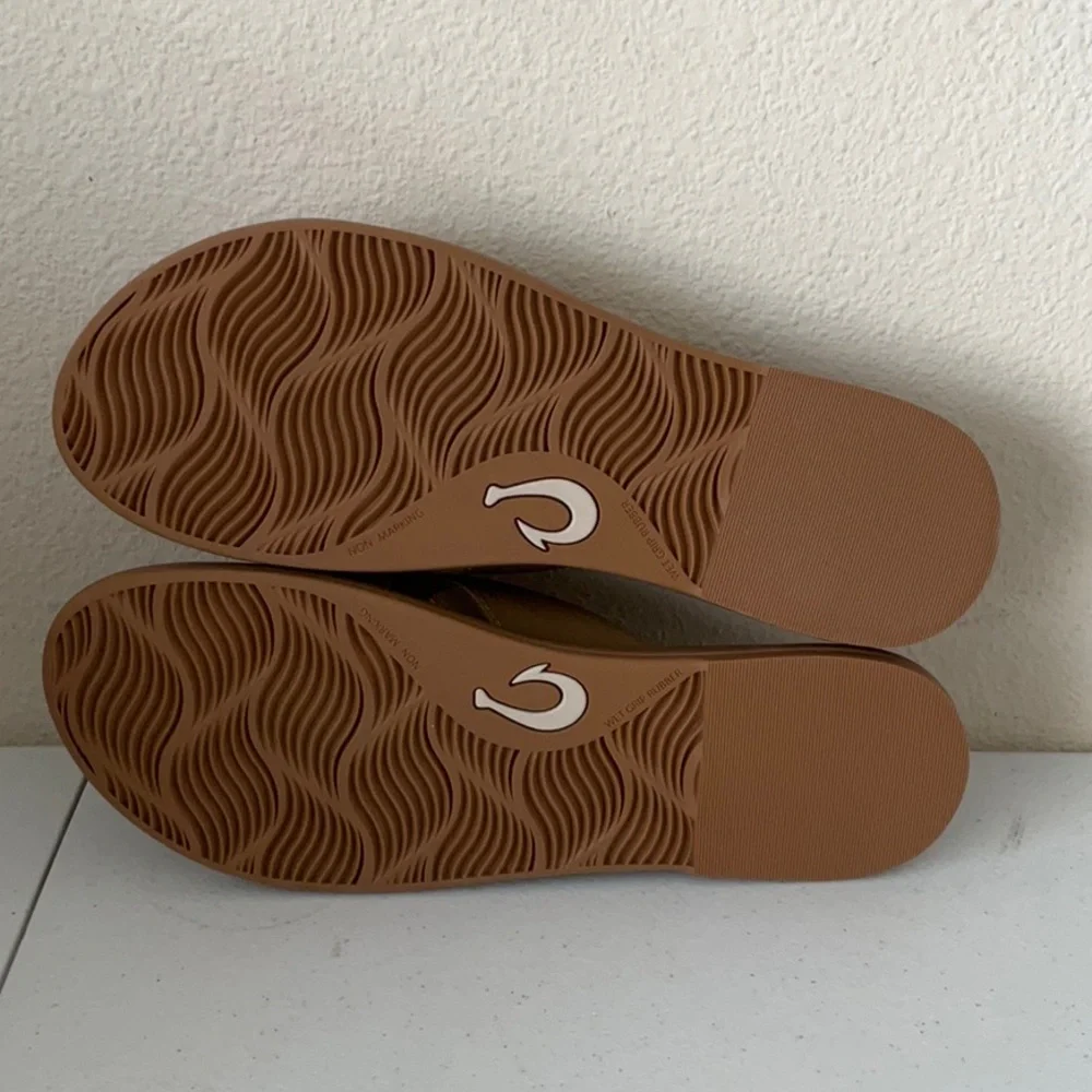 OluKai Tan Sandals with Cream Buckles (NWOT) - Picture 2 of 5